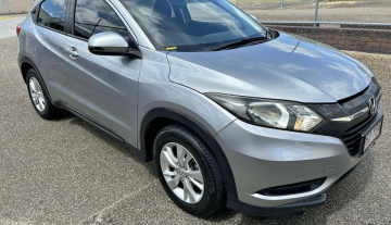 2018 Honda hrv vti automatic easy finance 2.jpg